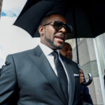 Jury Seated In Chicago Federal Trial For R Kelly And Two Former