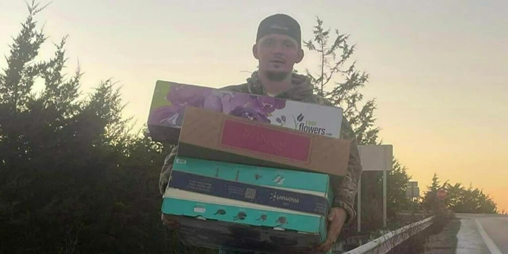 Man Delivers FedEx Packages Found Dumped On Side Of Highway